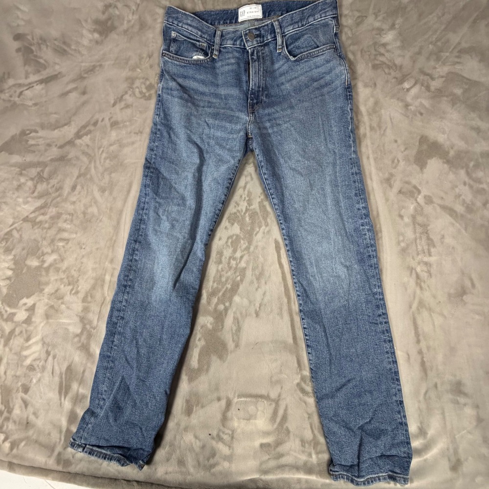 Gap Mens Straight Leg Jeans 32x32 Medium Wash Blue Denim Classic Fit